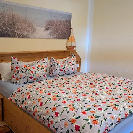 Gemuetliches Ferienhaus In Zinnowitz, Ruhig Gelegen Tatil Evi